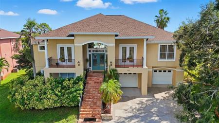 122 WATERBERRY DRIVE
