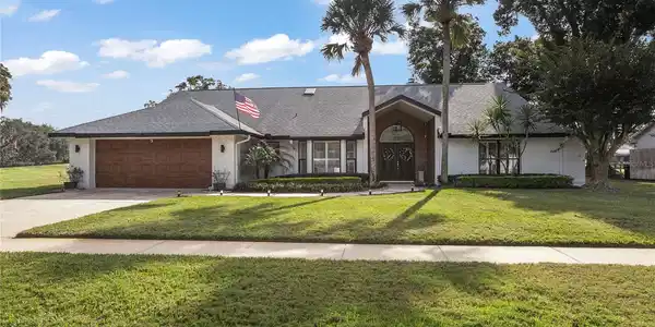 1593 MAJESTIC OAK DRIVE