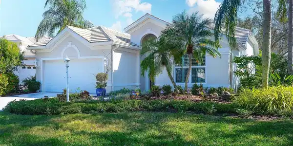 8459 IDLEWOOD COURT