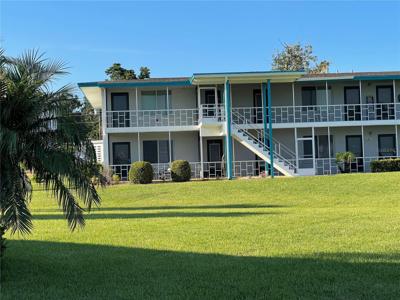 1600 W LAKE PARKER DRIVE