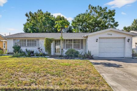 5352 MOSAIC DRIVE
