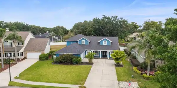 19627 SPRING OAK DRIVE