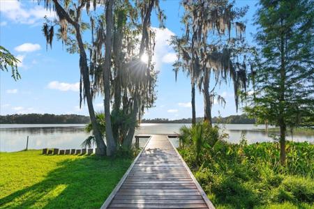 2514 SW 14TH DRIVE