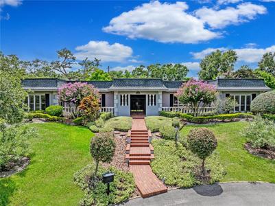 1249 LAKE POINT DRIVE