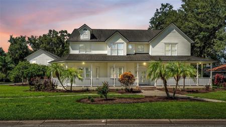 1632 REGAL COVE COURT