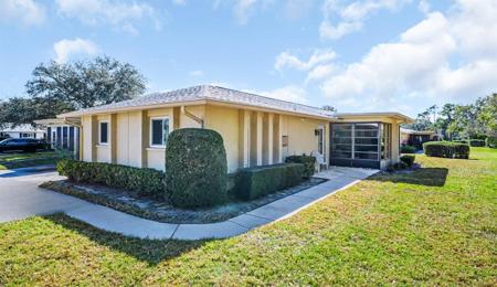 1115 QUEEN ANNE DRIVE