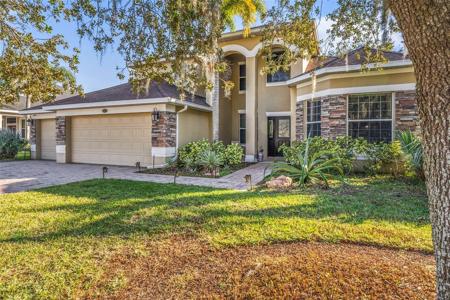 1872 ELOISE COVE DRIVE