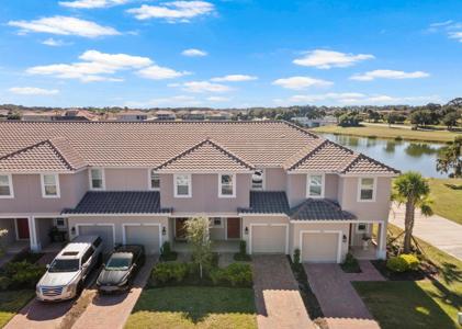 1292 LAGO VISTA COURT