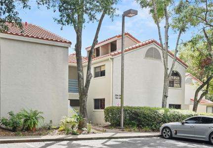 1000 WINDERLEY PLACE