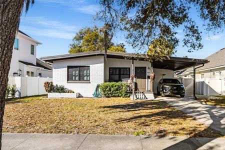 1137 OAKS BOULEVARD