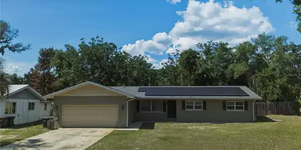 1120 W MAGNOLIA STREET
