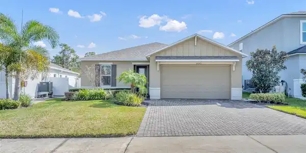 4249 BEARGRASS STREET