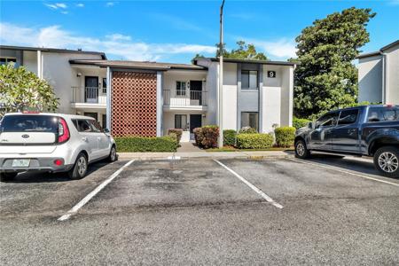 9 ESCONDIDO CIRCLE