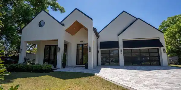 1220 DELANEY PARK DRIVE
