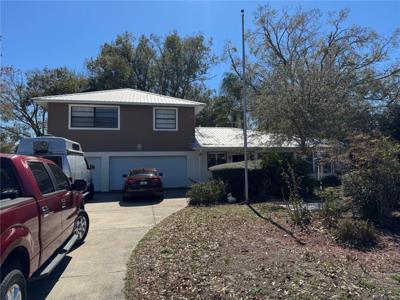 1736 W COUNTRY CLUB DRIVE