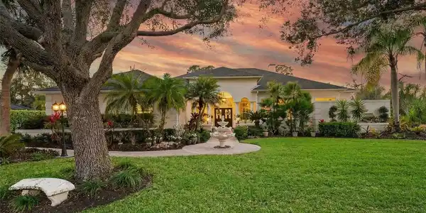 10147 CHERRY HILLS AVENUE CIRCLE