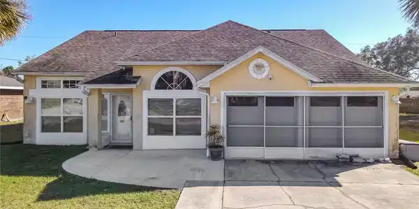 2257 BANNISTER STREET