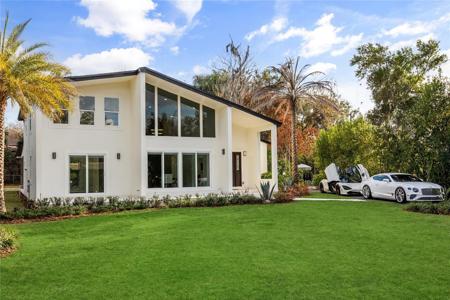 4 CHASE ROAD