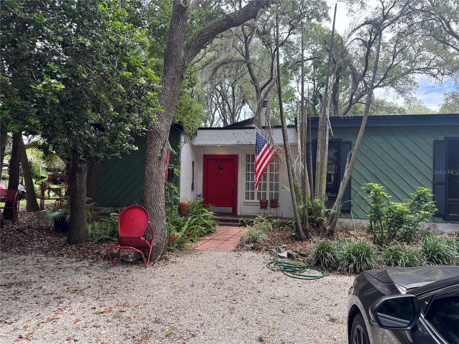 Image 1 Image 1