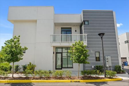 1768 MONDRIAN CIRCLE