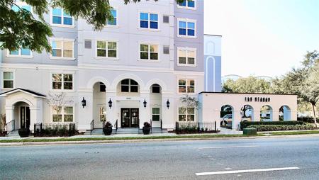 300 E SOUTH STREET
