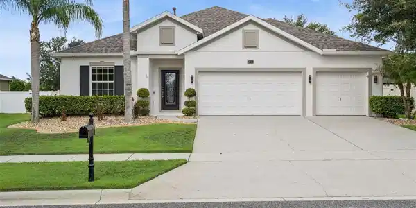 12604 HAMMOCK POINTE CIRCLE