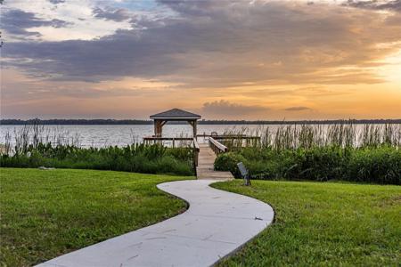 32834 LAKESHORE DRIVE