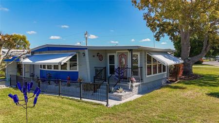 32 WILLIAM PENN WAY