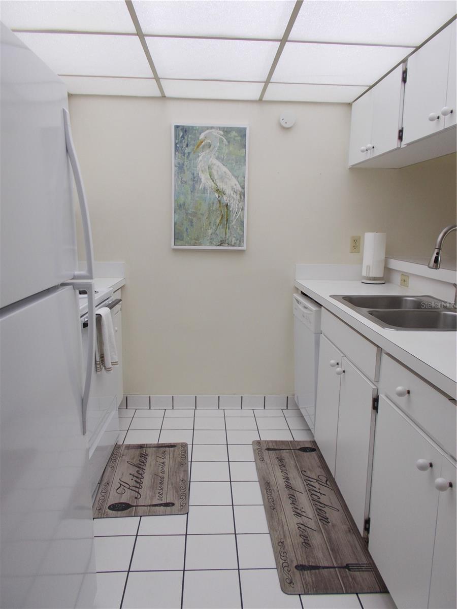 Image 4 Image 4