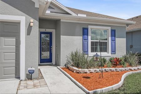 6 OAKLEAF WAY