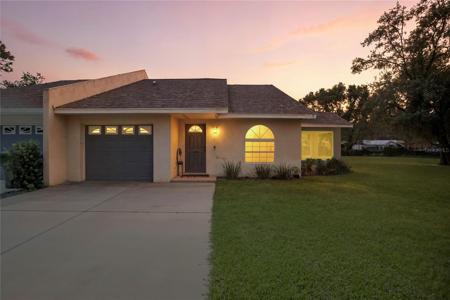 1402 SHIRLEY DRIVE