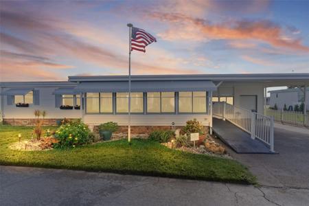 20 CAPTAINS POINT