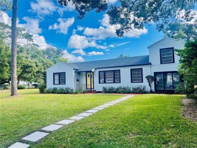 845 FLORAL DRIVE
