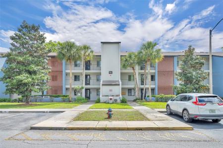 3 ESCONDIDO CIRCLE
