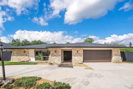 101 MARINER WAY