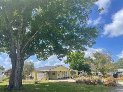 260 W HARBORD STREET