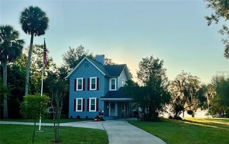 243 S CENTRAL AVENUE