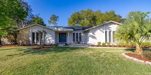 255 E HORNBEAM DRIVE