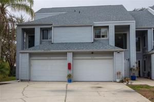 9726 TIFFANY OAKS
