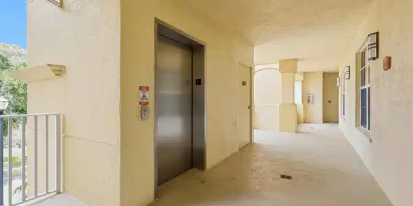 Image 4 Image 4