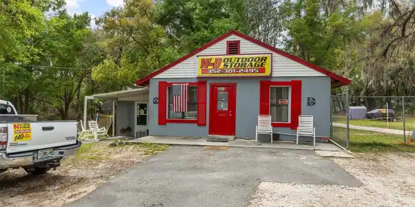 3362 N CARL G ROSE HIGHWAY