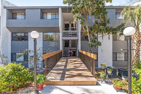 2674 SW 14TH DRIVE