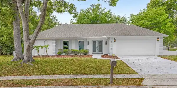 100 COUNTRYSIDE DRIVE