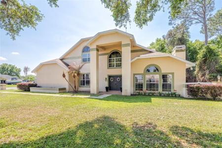 2134 KIRKLAND LAKE DRIVE