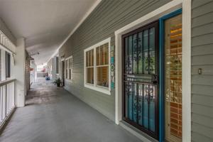 2533 DOLLY BAY