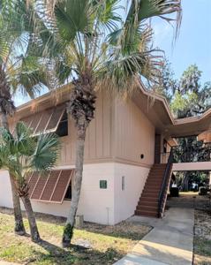 190 HICKORY WOODS COURT