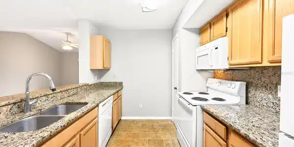 Image 4 Image 4