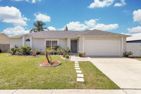 1620 GOLDEN POPPY COURT