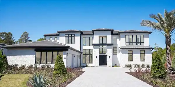 16000 PENDIO DRIVE
