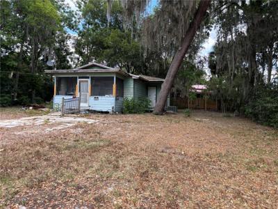 221 S RAVEN TERRACE
